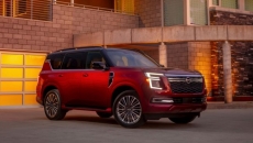 Edmunds SUV test: The new Nissan Armada takes a run at the Chevrolet Tahoe